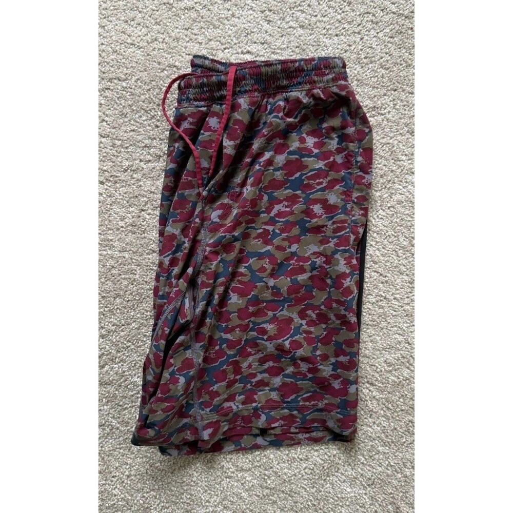Lululemon Pace Breaker 9” Lined Digi Camo Men’s Large - Picture 3 of 8